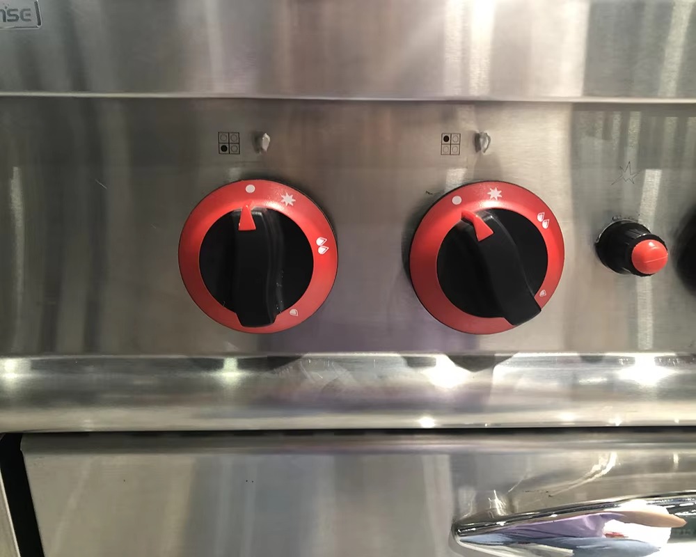 標準6口業務用ガスレンジ、ガスオーブン付き自立型コンロ、ホテ - Range Commercial Kitchen のレビューと価格